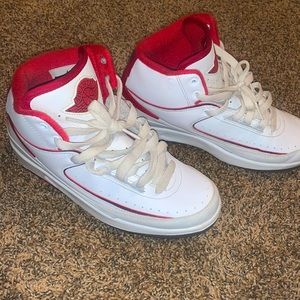 Air Jordan 2 Retro “ Chicago Home “